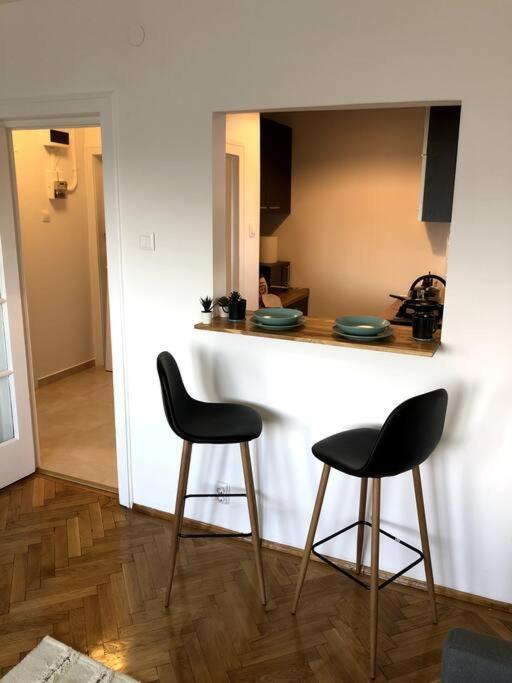Lovely Studio Букурещ Екстериор снимка